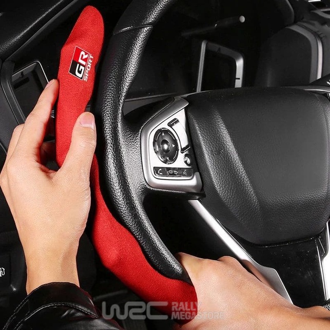 COUVRE VOLANT ROUGE TOYOTA GR SPORT